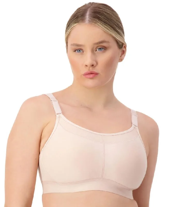 Triumph Triaction Ultra Wire-free Sports Bra - Fig Pink