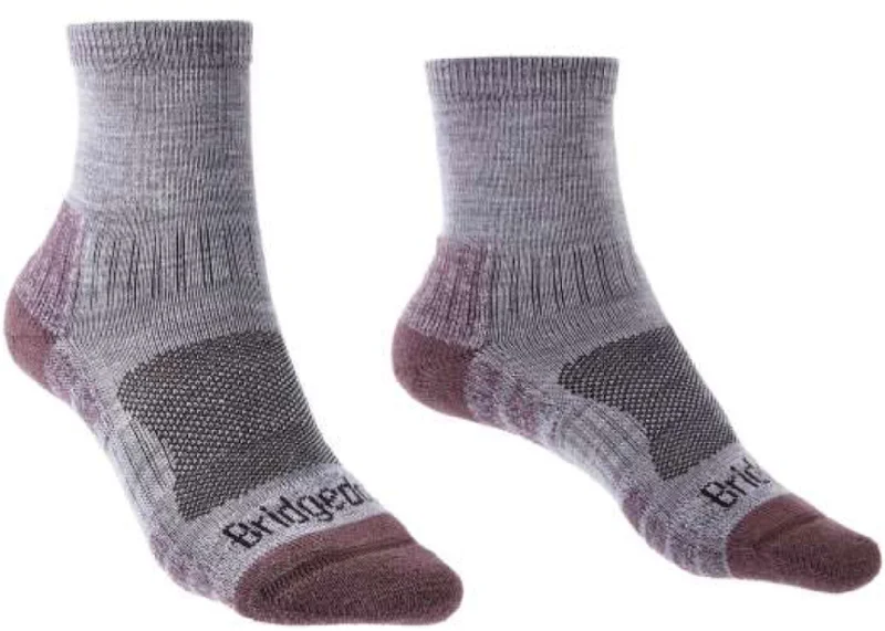 Bridgedale Women's Lightweight Merino Performance Hiking Mini-Crew Socks {BR-710608}