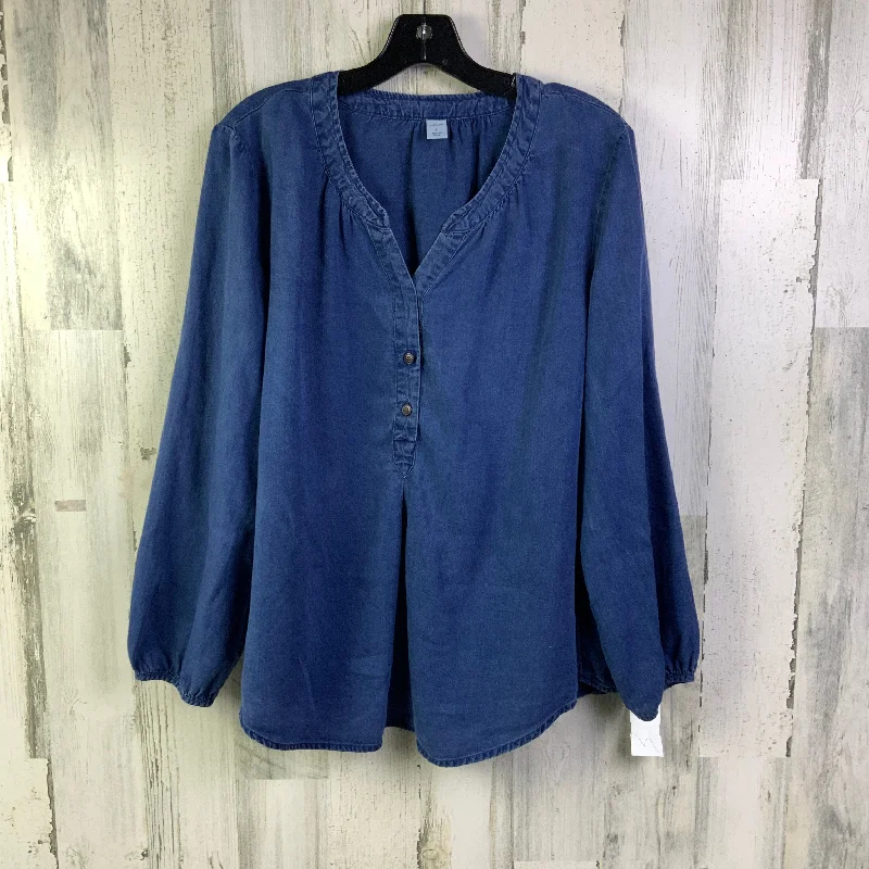 Top Long Sleeve By Old Navy In Blue Denim, Size: L